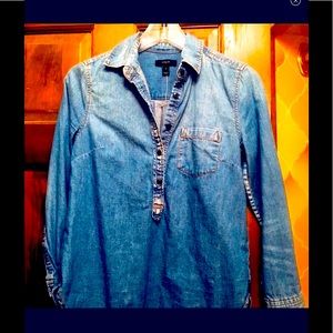 J crew.summer blue jeans blouse